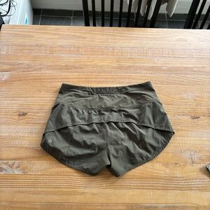 lululemon speed up high rise shorts